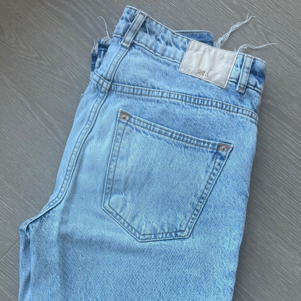 Zara jeans, size 4